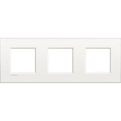 Rama 2 + 2 + 2 module cu distanța de 71 mm Alb Pur Bticino Living Light AIR - LNE4802M3BN 