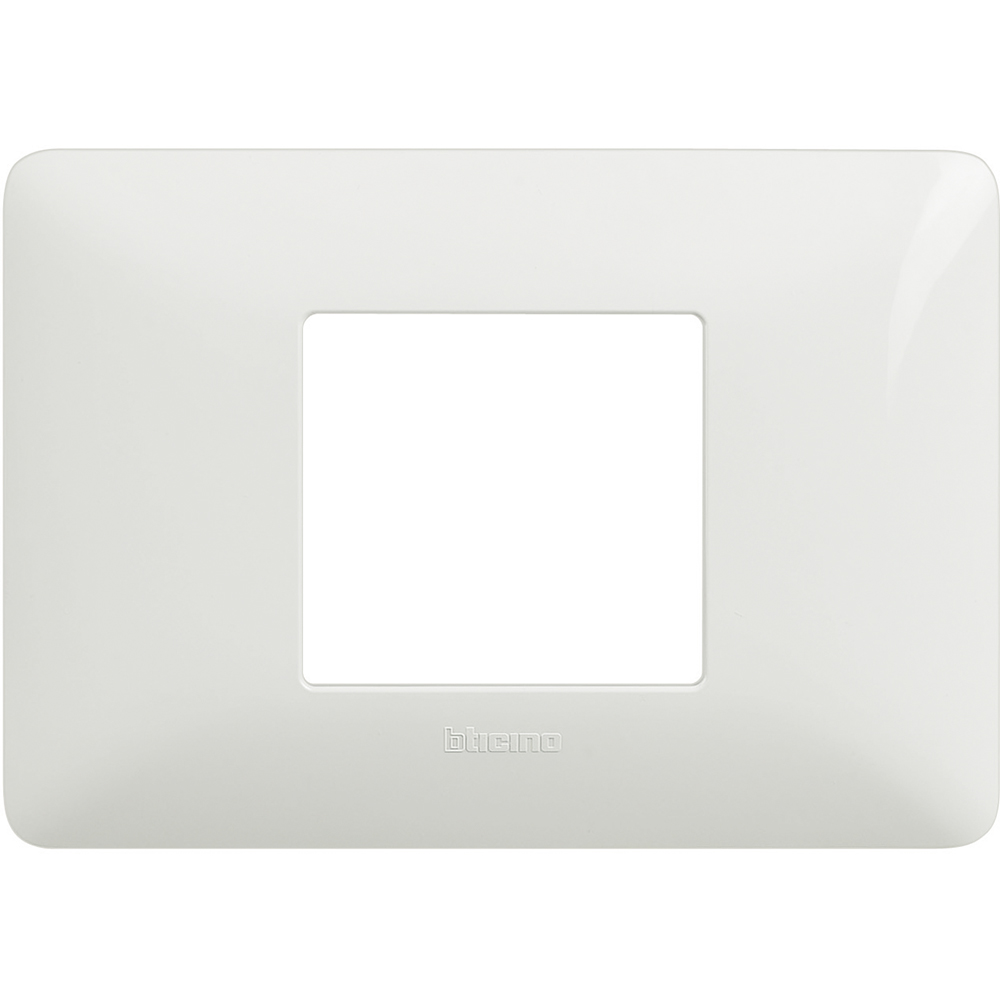 Rama ornament Bticino Matix 2M pentru doza de 3M Alba AM4819BBN